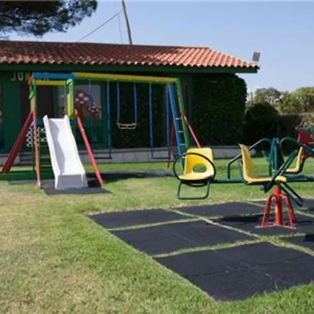 Remarkable 2 Bedroom Land View, Free Airport Transfers Apartman